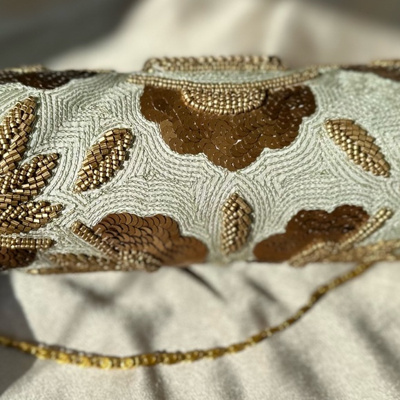 David Jeffrey hand beaded tube clutch BNWT - Picture 9 of 9